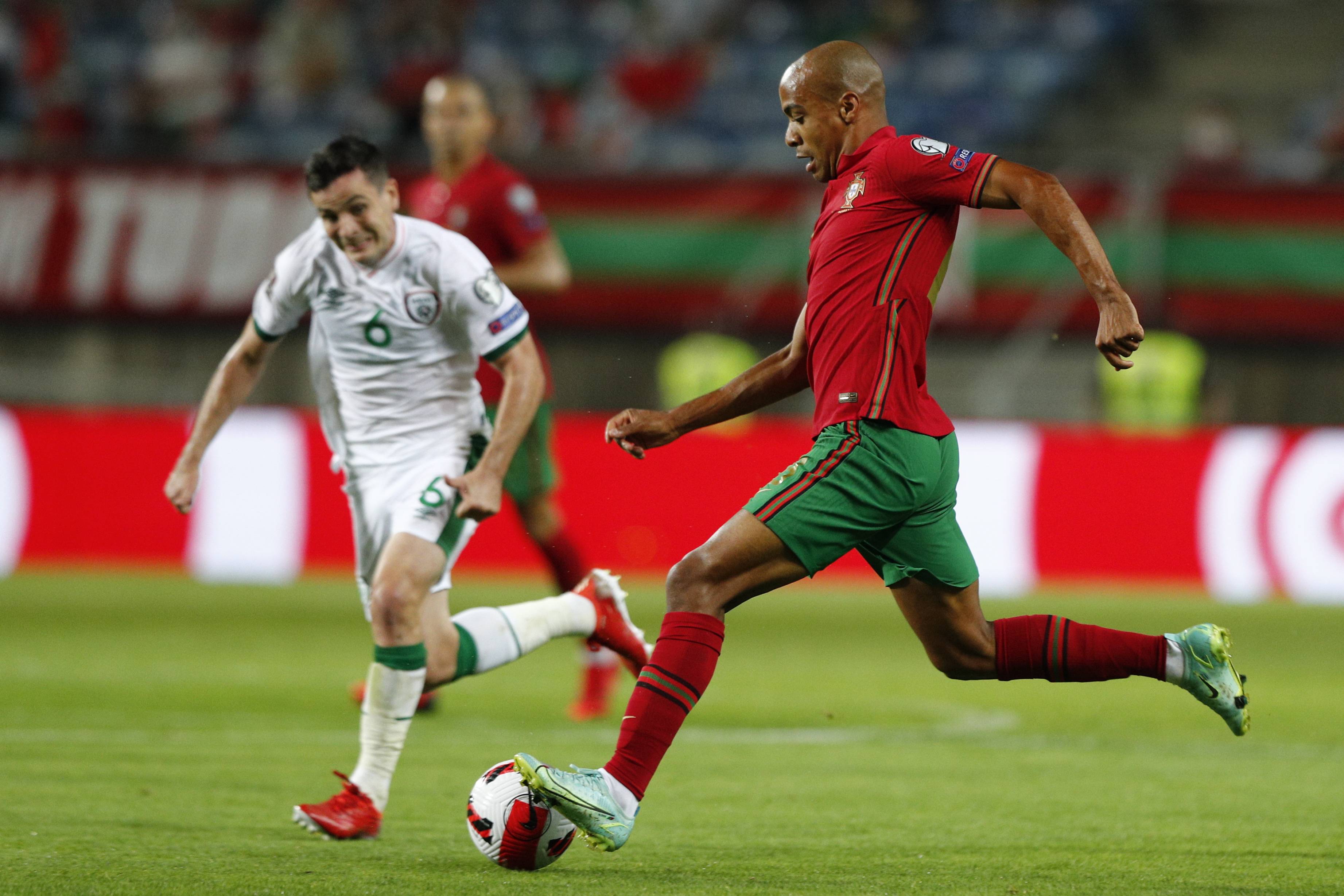 对鄧謝配而 对鄧謝配而